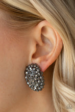 Load image into Gallery viewer, Daring Dazzle - Black*