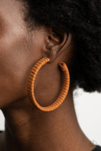 Load image into Gallery viewer, Suede Parade - Brown