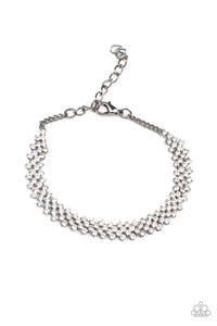 Chicly Candescent - Black*