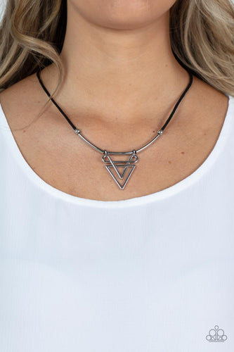 Tulum Totem - Black*