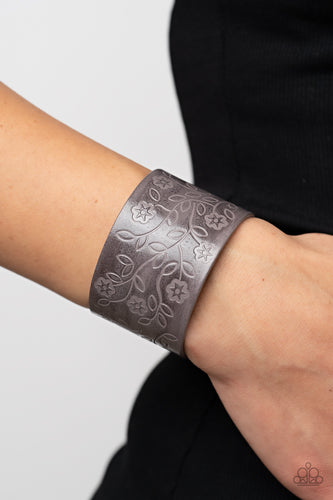 Rosy Wrap Up - Silver*