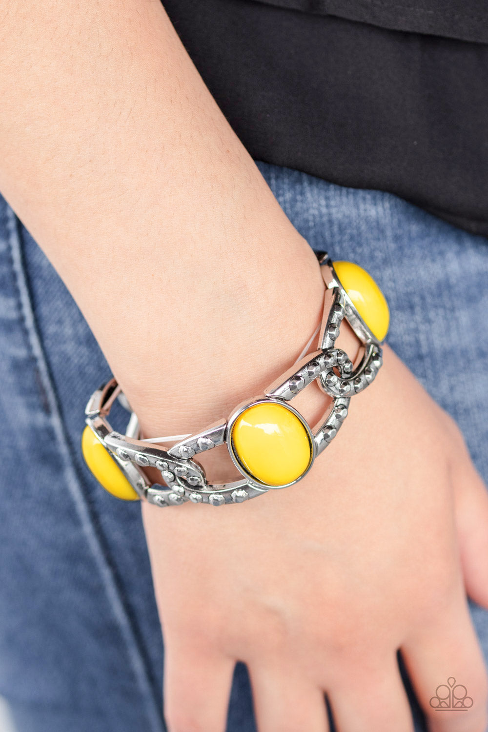 Dreamy Gleam - Yellow*